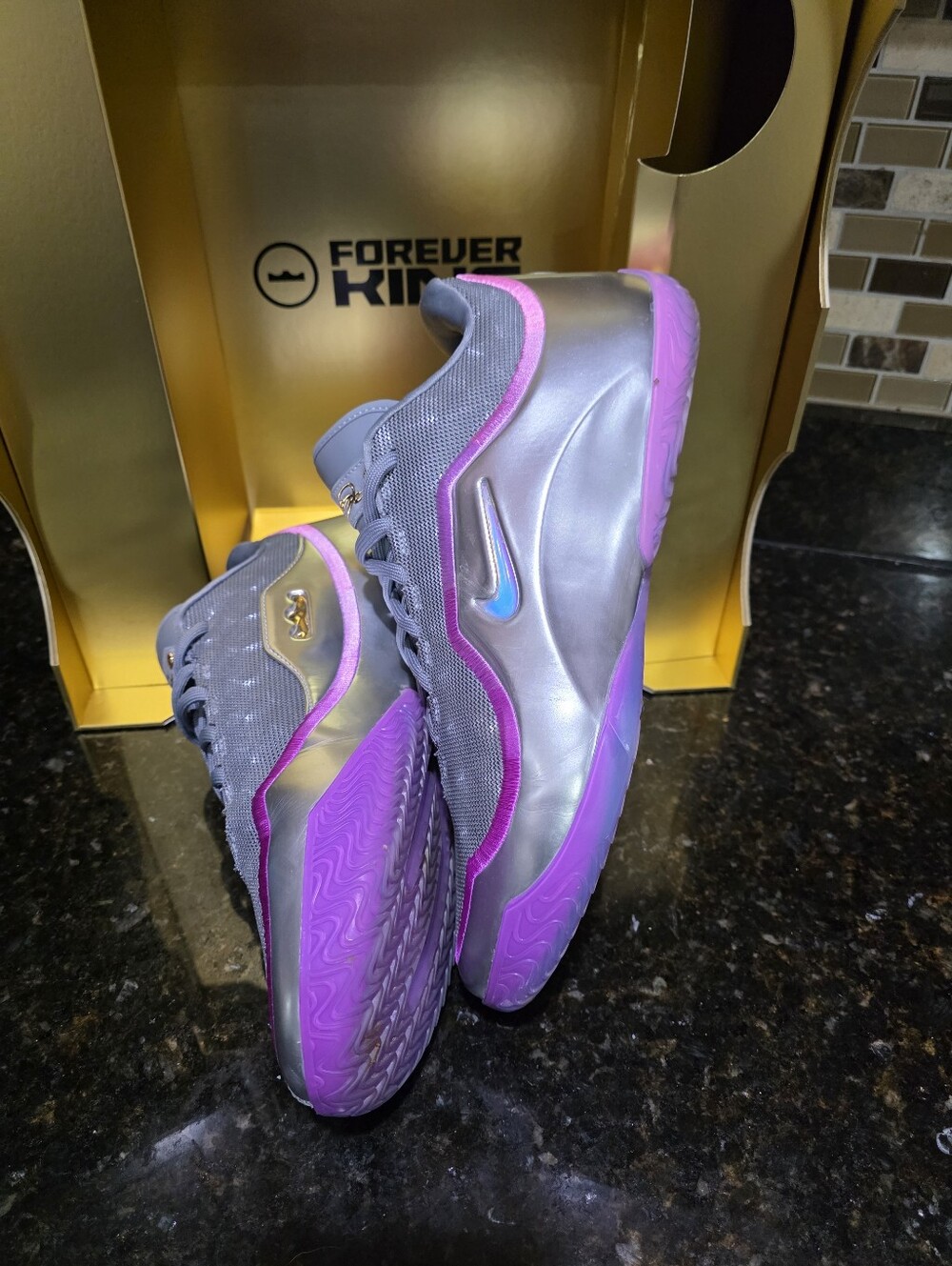 Nike ♤ LeBron XXIII ♤ "Bubble Boy" ♤ Men's Size 12 ♤ LIKE BRAND NEW - Picture 4 of 11